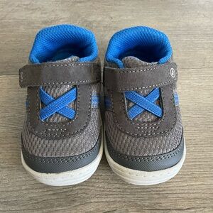 Stride Rite Jackson Sneakers Size Toddler 4